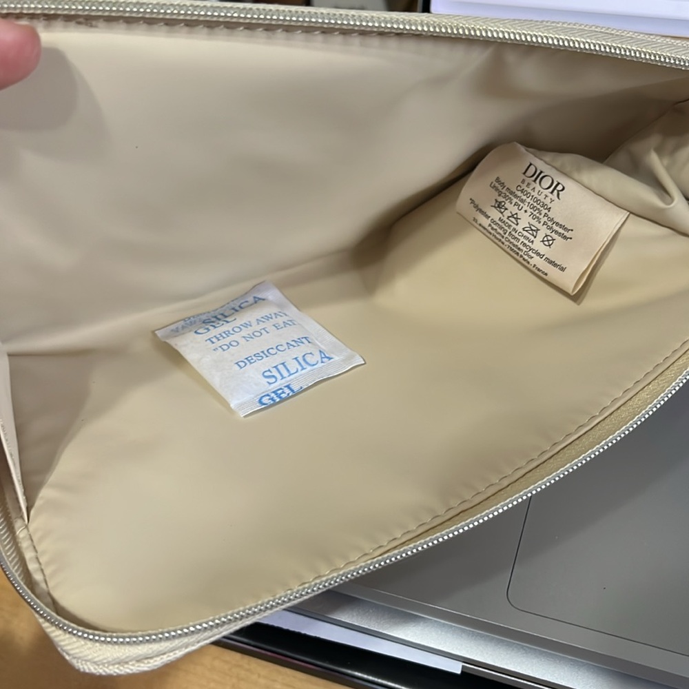 Dior CD Logo Expandable Canvas Clutch Makeup Pouch Cosmetic Bag Beige NWOT - Picture 12 of 14